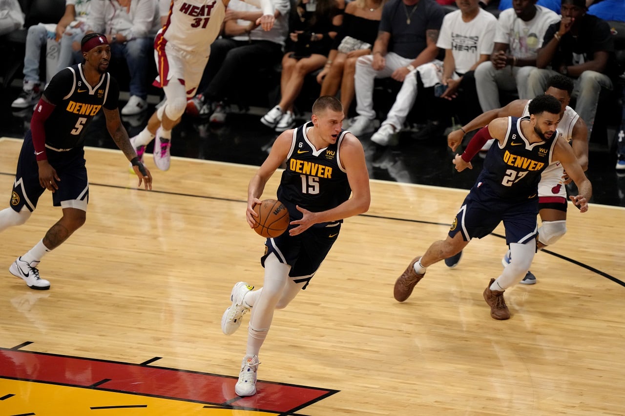 El serbio Nikola Jokic, el pivot con alma de base que se luce los Denver Nuggets