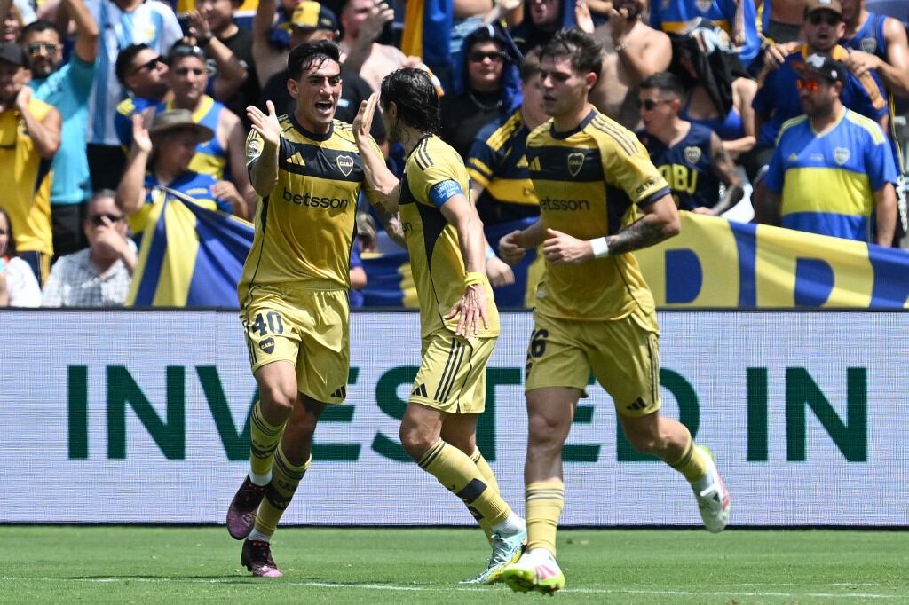 Cavani felicita a Di Lollo, aunque fue en contra