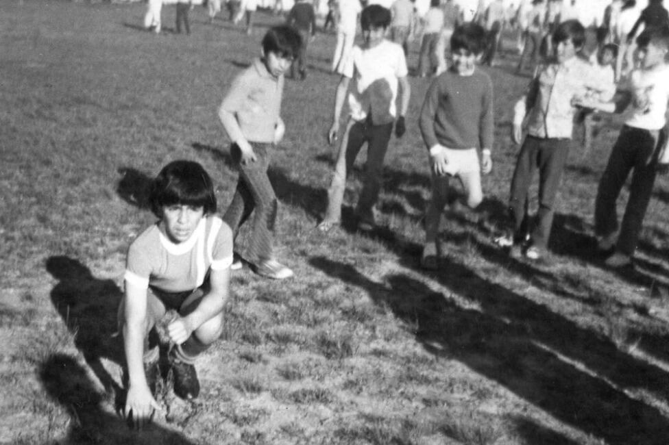 Maradona con Los Cebollitas, el equipo que lo lanzó a la fama.