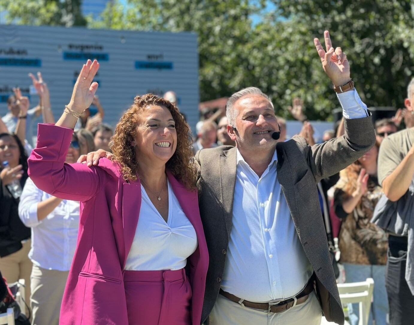 Capoccetti, dirigente de Bancarios y el senador Lewandowski.