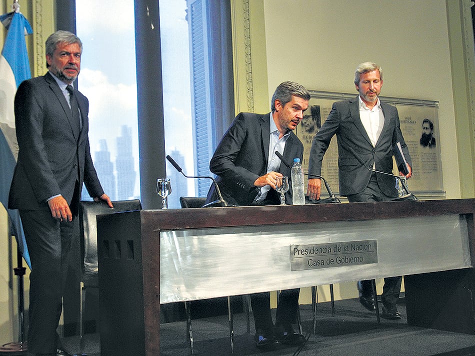 Ricardo Delgado, Marcos Peña y Rogelio Frigerio dijeron que confían en la iniciativa privada.