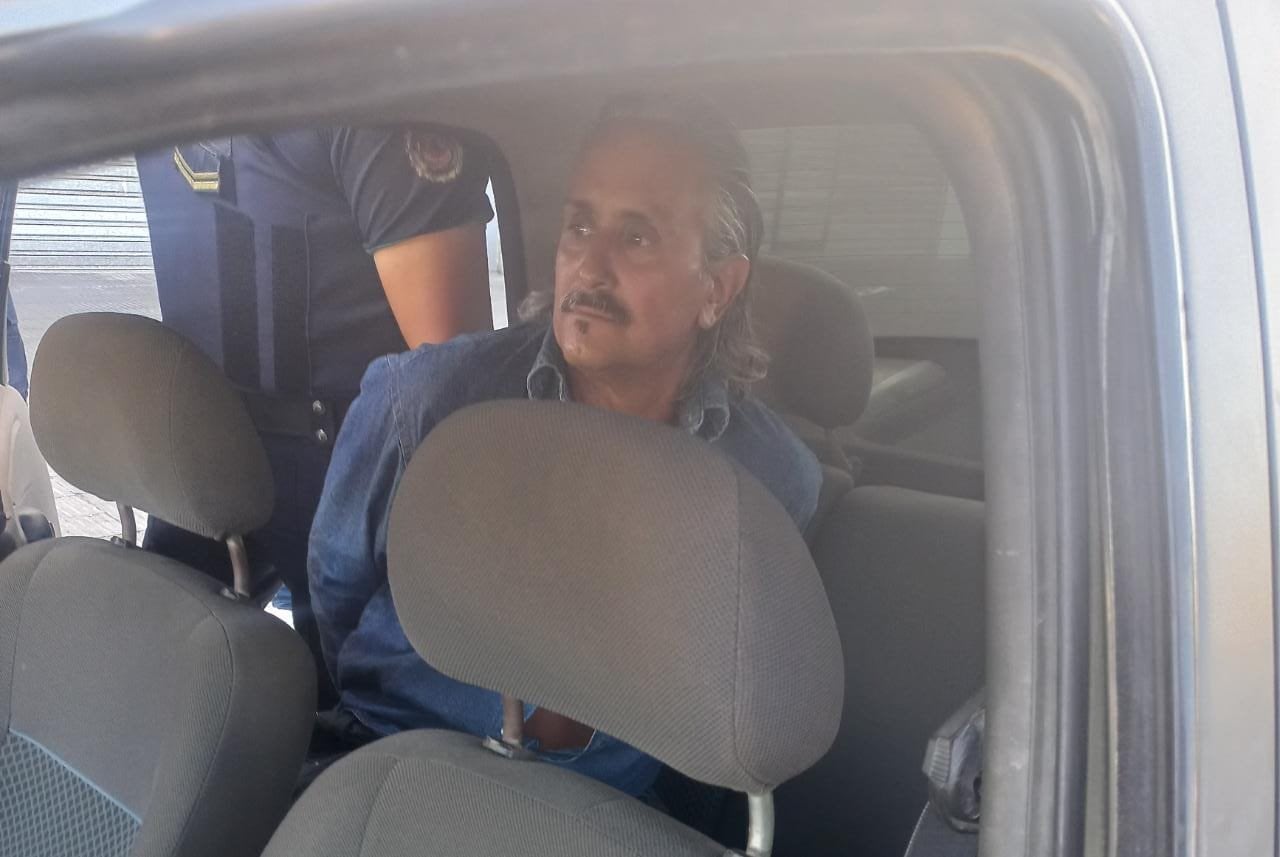 Roberto José Carmona condenado a prisión perpetua por un femicidio al ser recapturado mientras la seleccion argentina jugaba con Croacia. (Foto: Twitter)