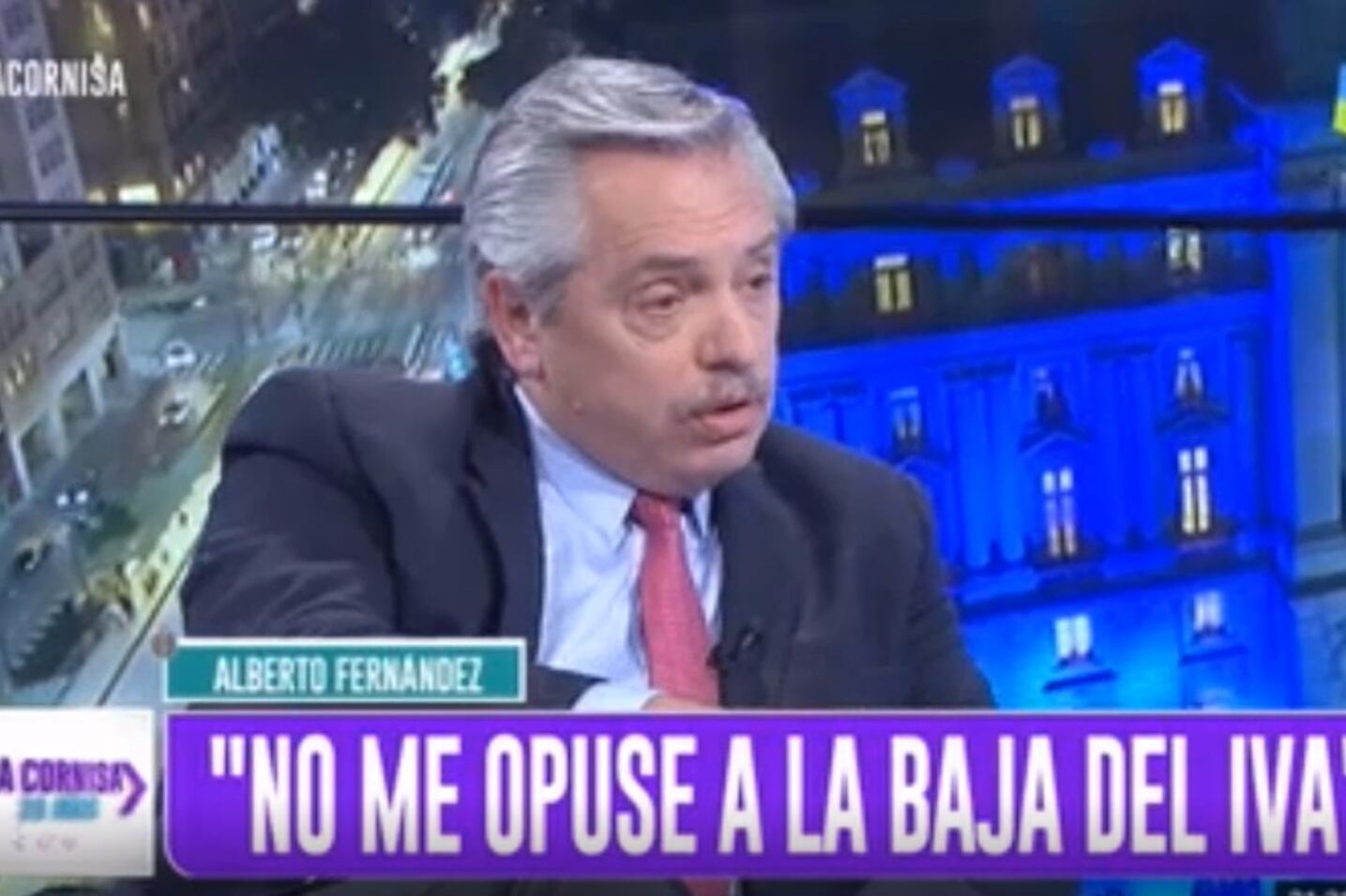 Alberto Fernández en La Cornisa: tratando de responder.