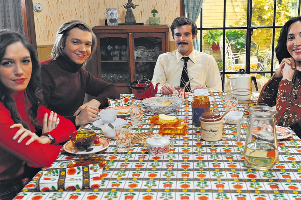 El debut de Cuéntame cómo pasó midió 2,4 puntos, por encima del rating general del canal.