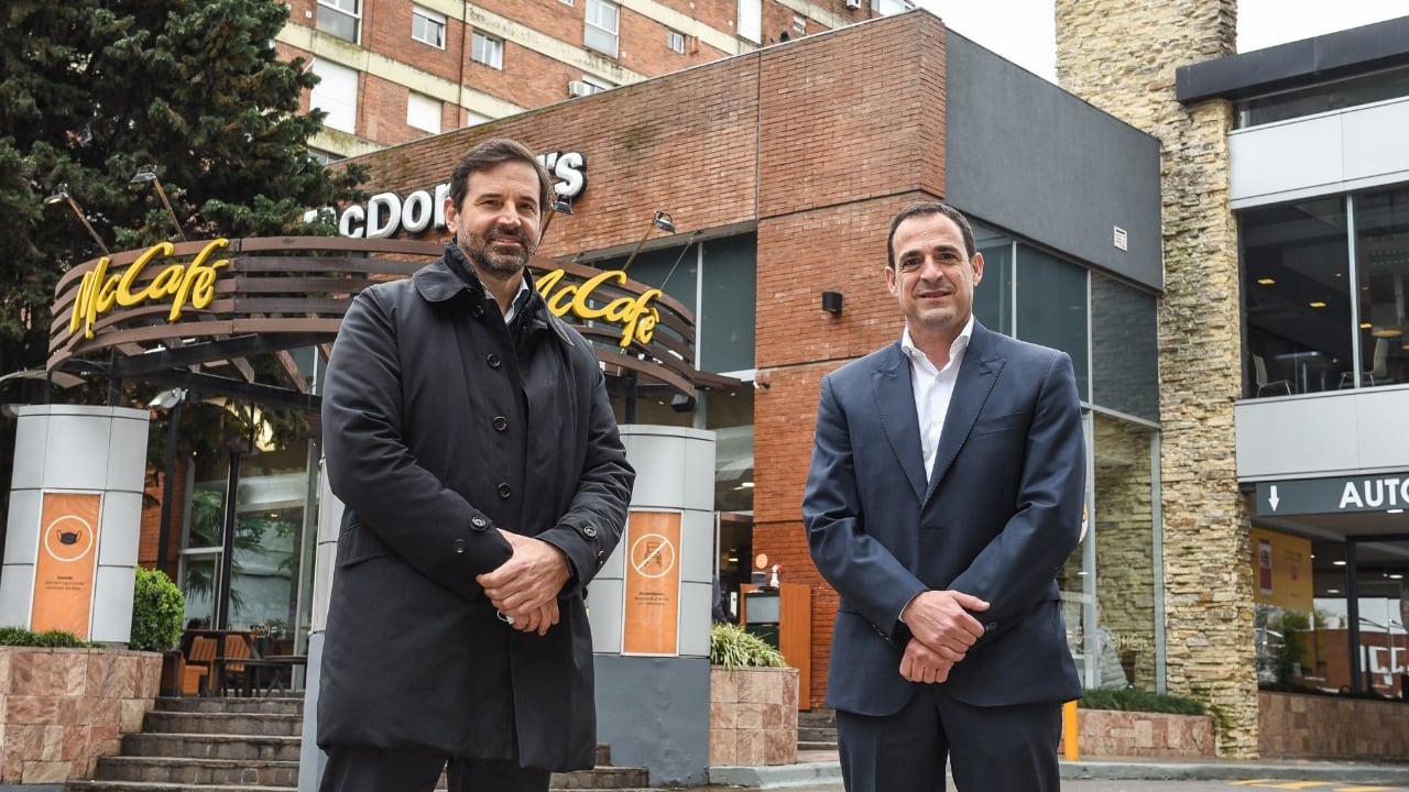 Gustavo Mariani (CEO de Pampa Energía) y Eduardo Lopardo (director general de Arcos Dorados Argentina)