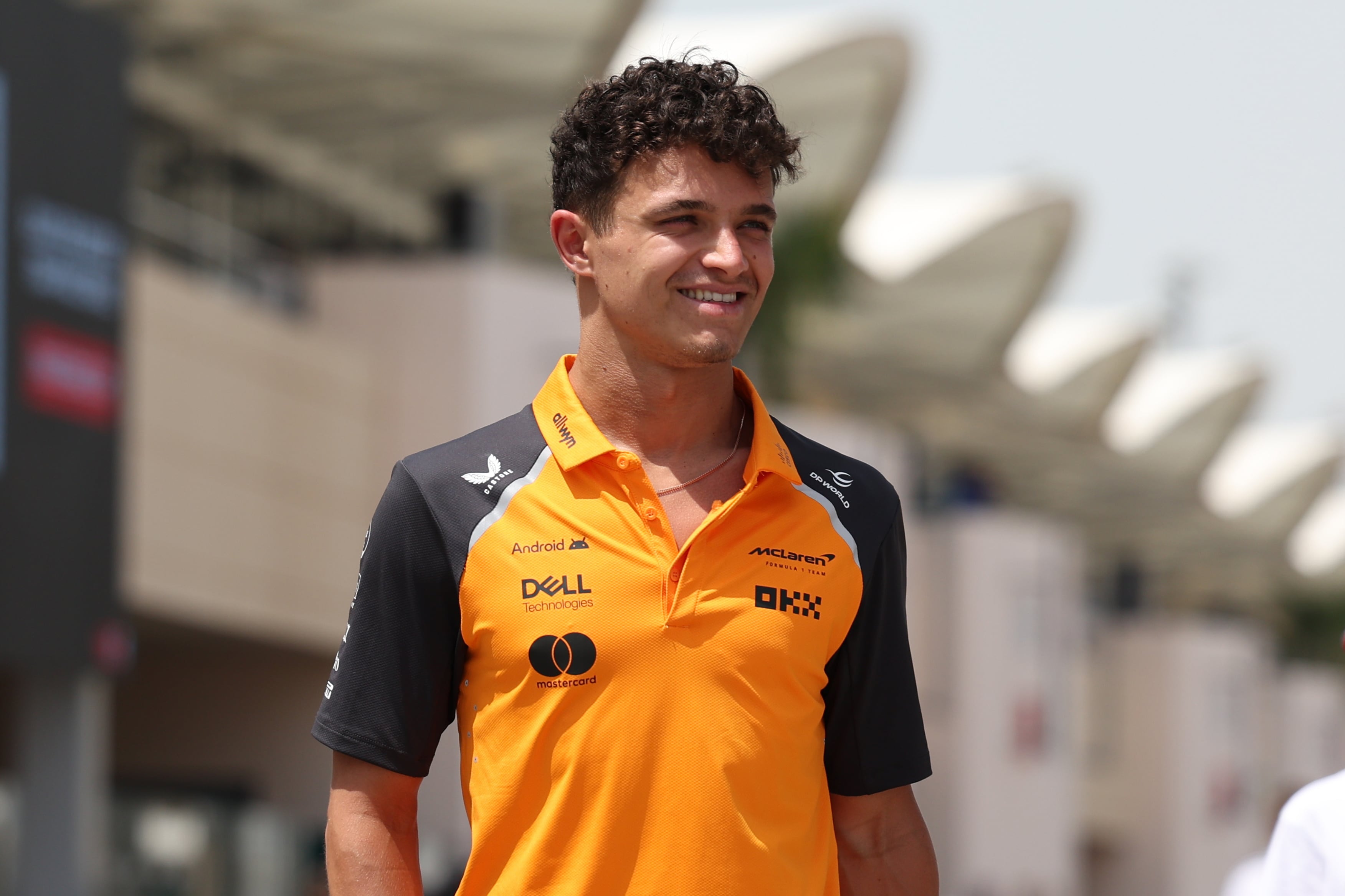 Lando Norris recuperó la sonrisa con el mejor tiempo en la FP2