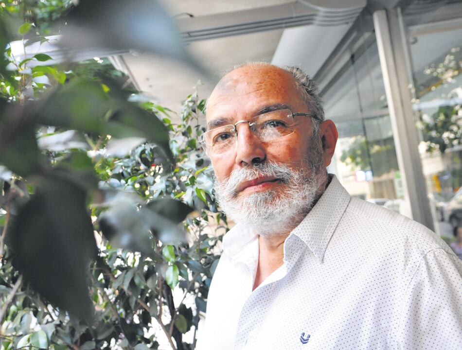 Pacheco presenta Jueves de comadres mañana y pasado, en el teatro Vera Vera.