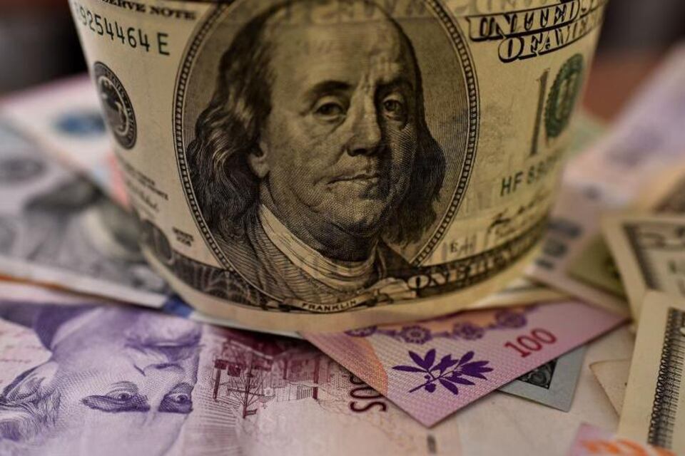 Dólar blue hoy: a cuánto cerró el martes 04 de enero