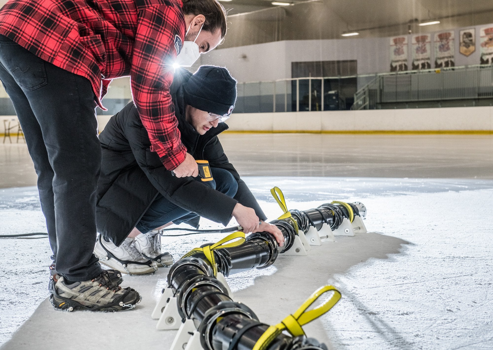 El robot serpiente de NASA podrá explorar el océano interno de una luna de Saturno, pero también otros lugares inalcanzables de la Tierra. (Foto: NASA)