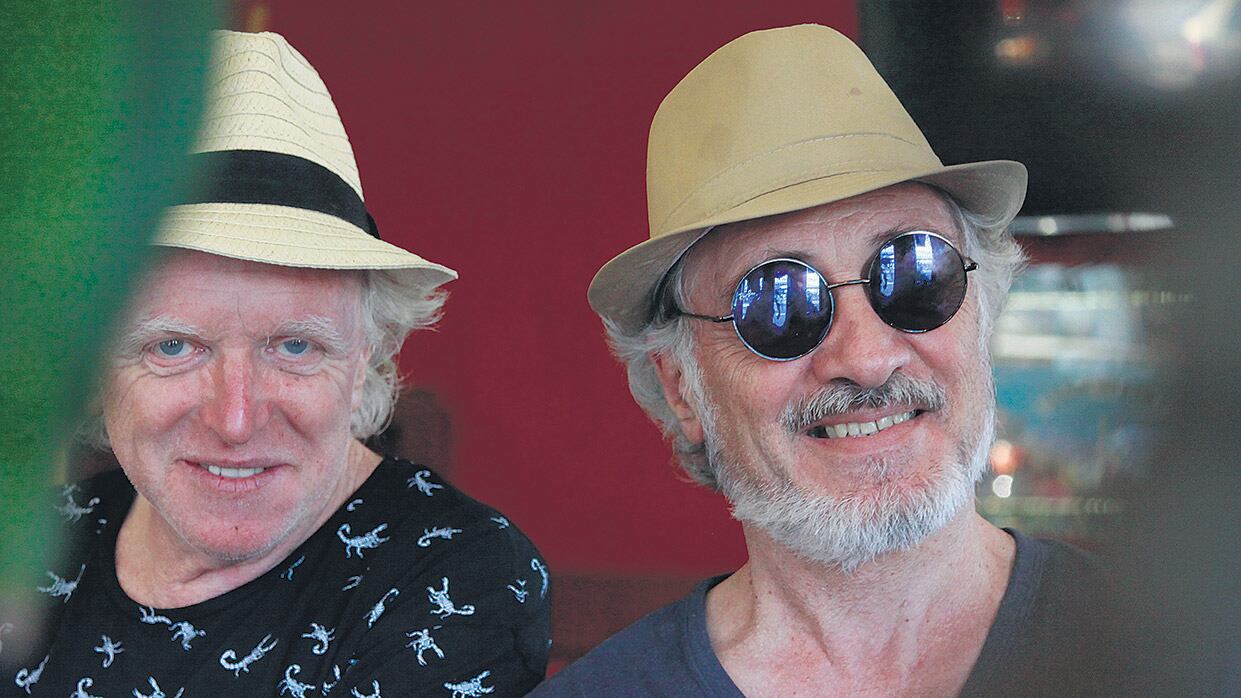 Miguel Cantilo y Jorge Durietz actuarán hoy a las 20 en el Centro Cultural Kirchner, con entrada gratuita.