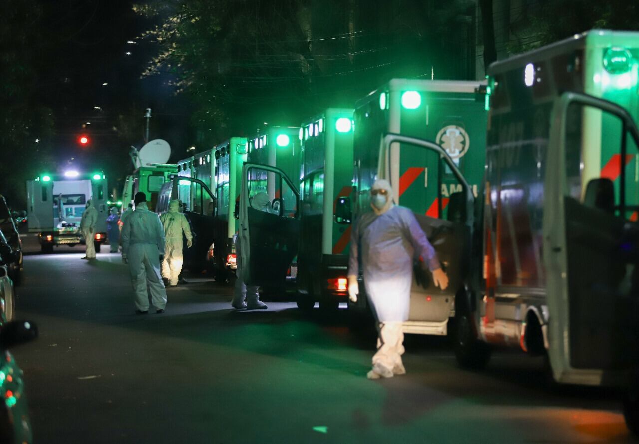 Hay por el momento 3913 personas internadas en Unidades de Terapia Intensiva.