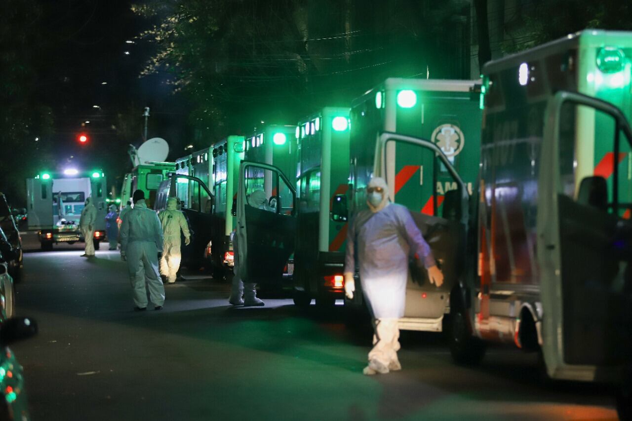 Hay por el momento 3913 personas internadas en Unidades de Terapia Intensiva.