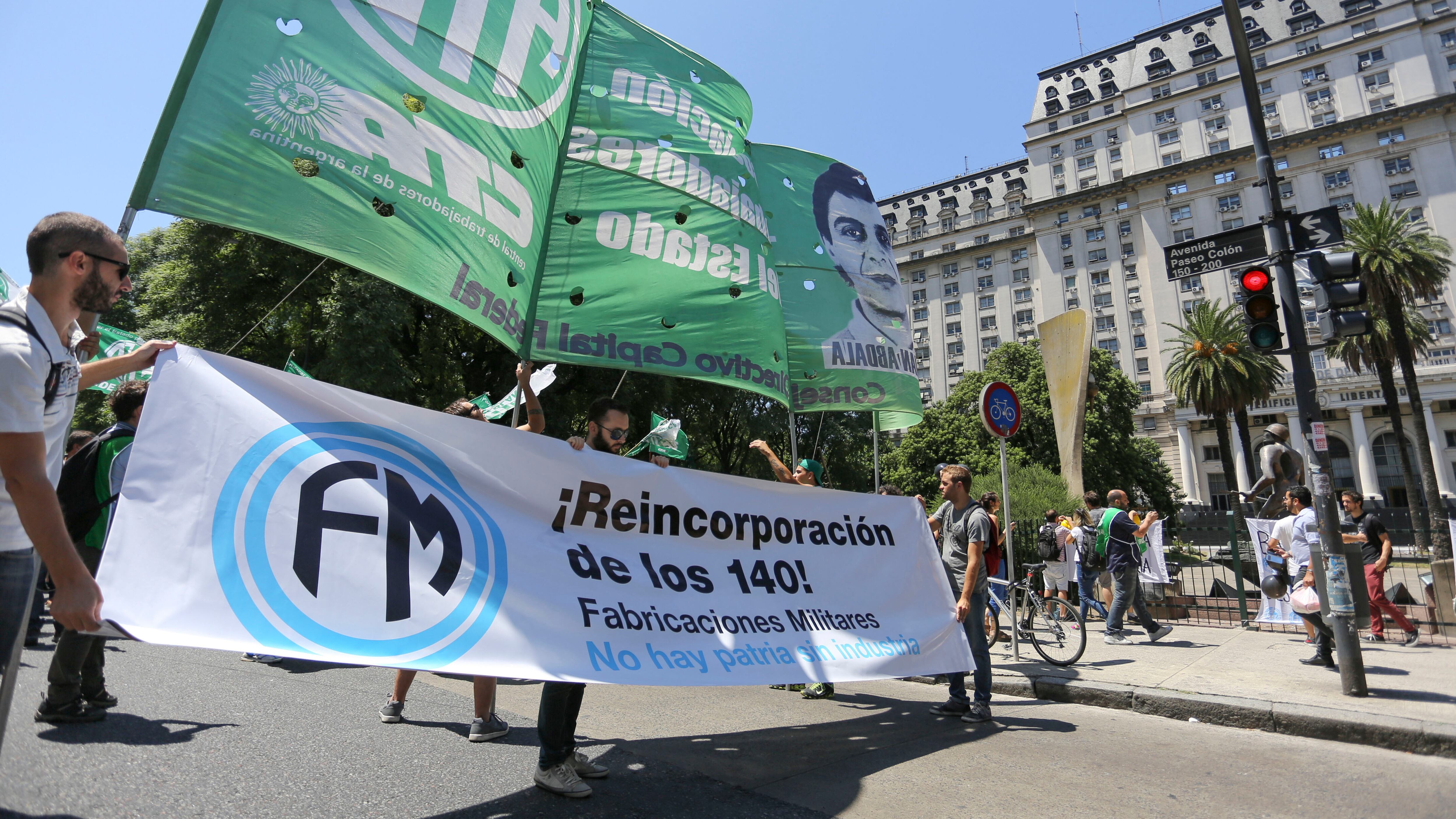 Con la caída de julio van once meses consecutivos de pérdida de empleo.