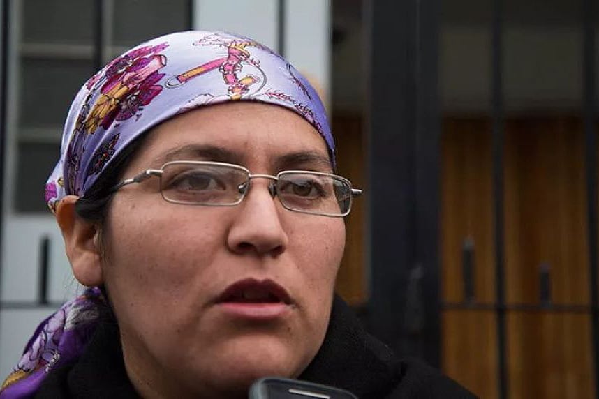 Lucía Jaramillo permanece detenida en una comisaría de Bariloche.