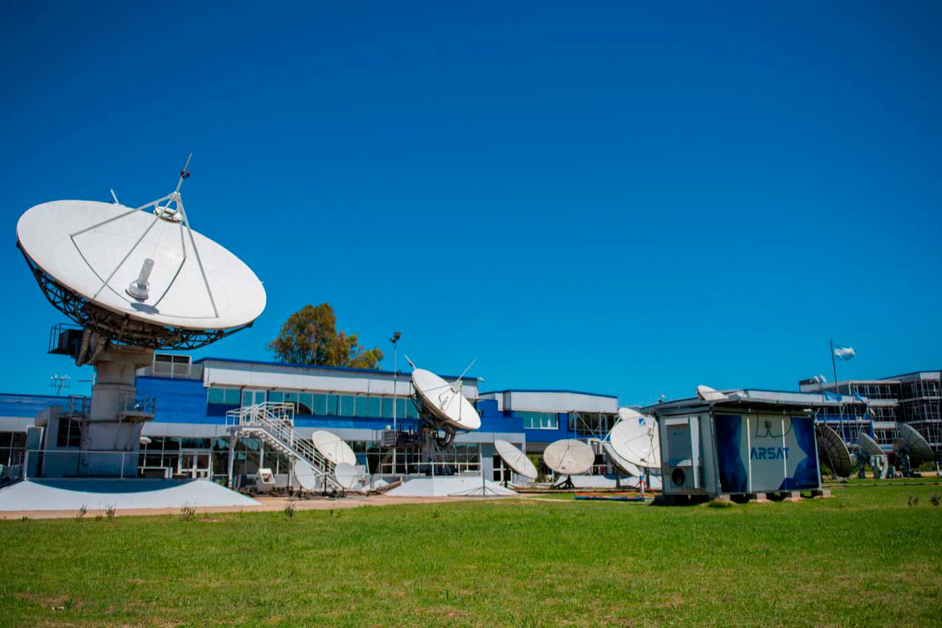 Arsat, en la mira de Javier Milei.