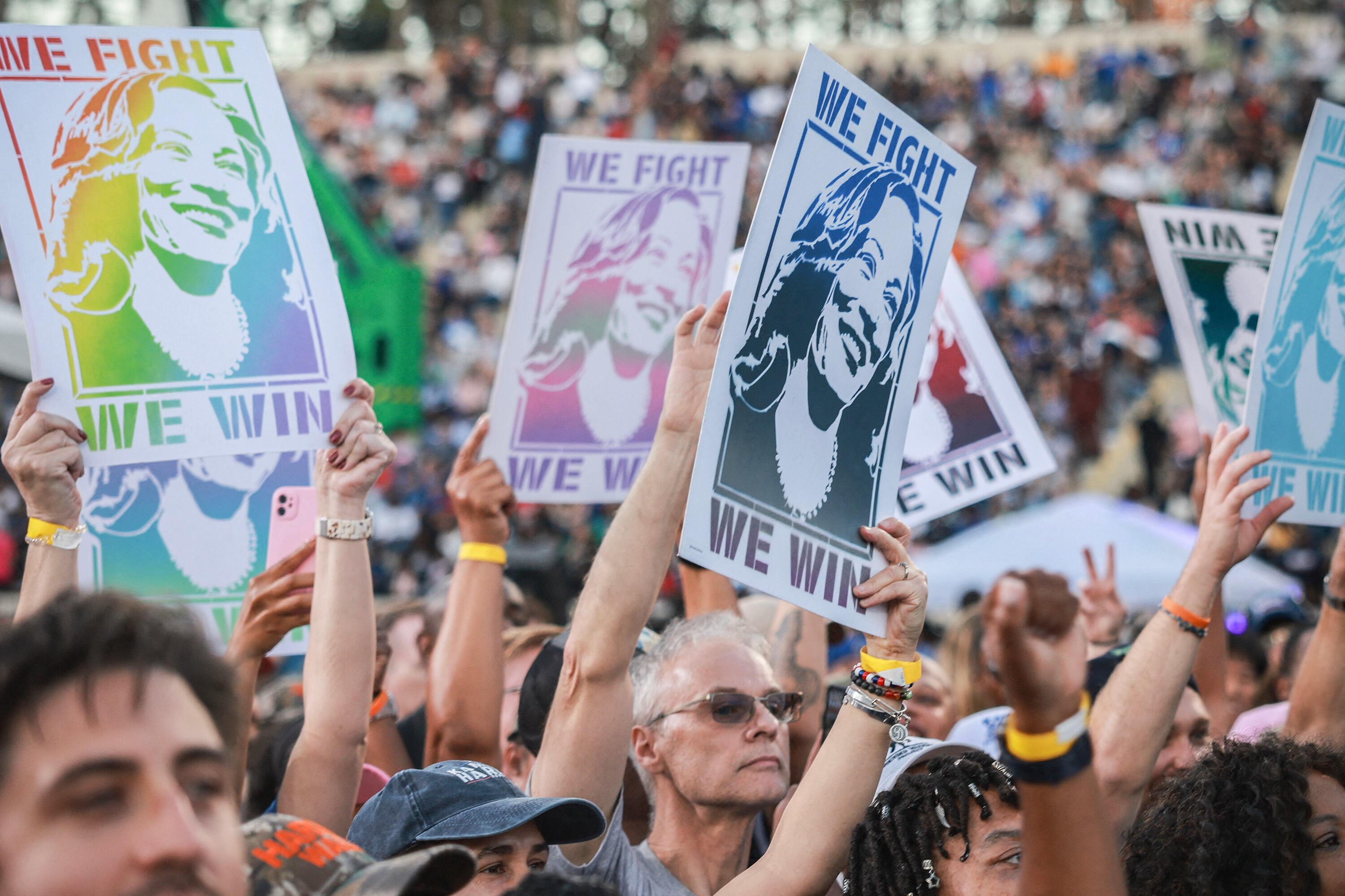 La campaña demócrata espera sumar casi un 10 por ciento del voto republicano