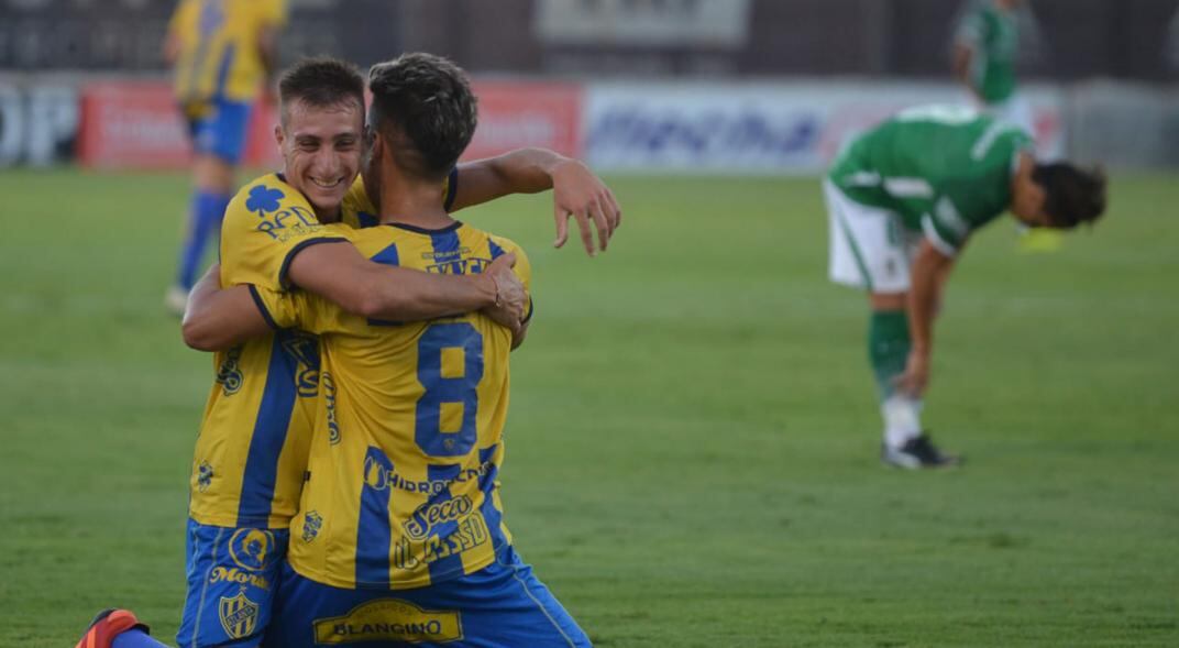 Atlanta dejó a atrás a Ferro y es candidato a subir a Primera División.