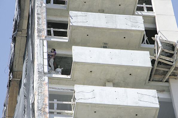 En el acumulado anual, la construcción logró mostrar un alza del 0,8 por ciento.