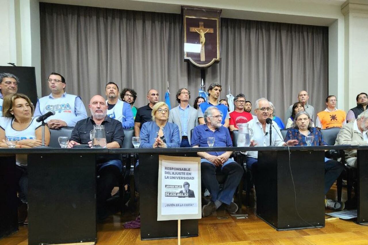 El Frente Sindical de las Universidades Nacionales comunicó que el objetivo de esta medida es oponerse a los recortes.(Prensa Conadu)