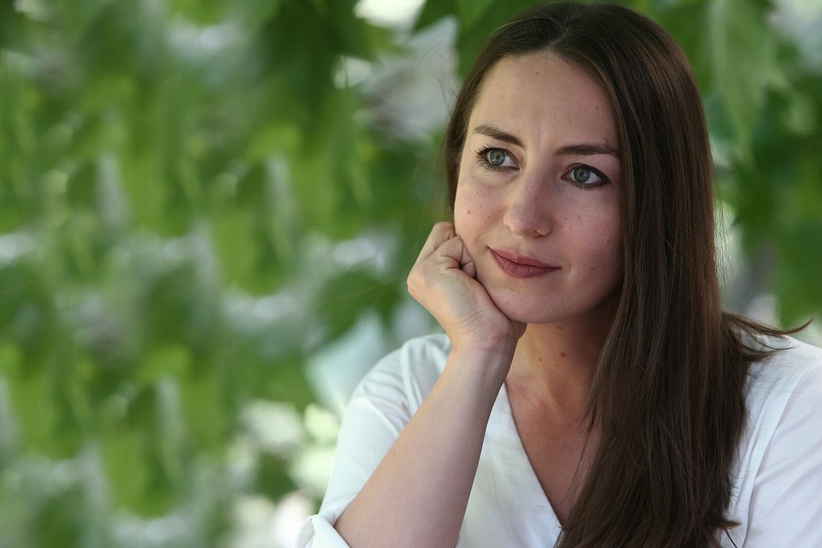 Además de escritora, Bužarovska es traductora, profesora y editora.