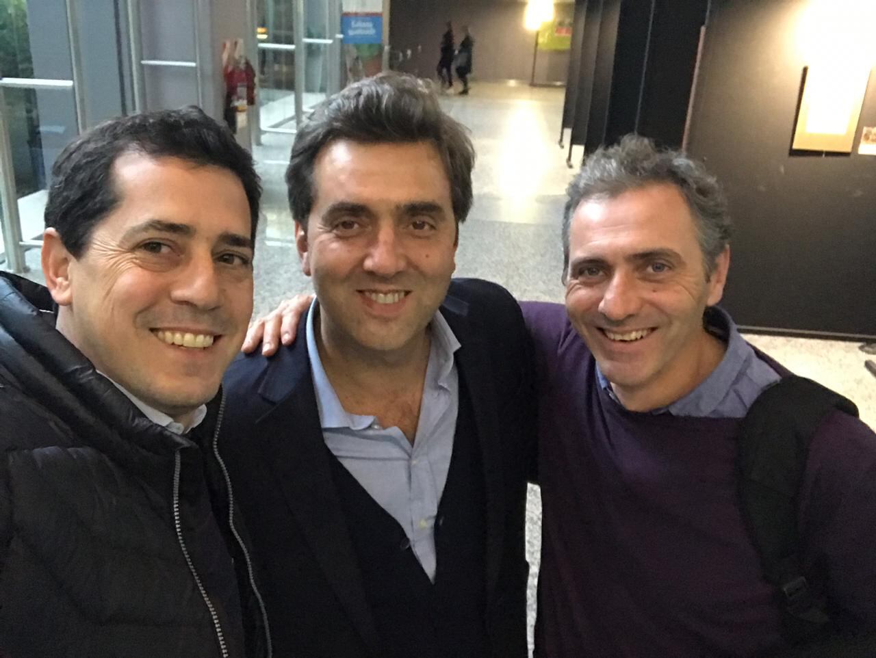 Ministro Wado de Pedro, intendente Leonordo Botto y presidente del Concejo Deliberante Ariel Notta.