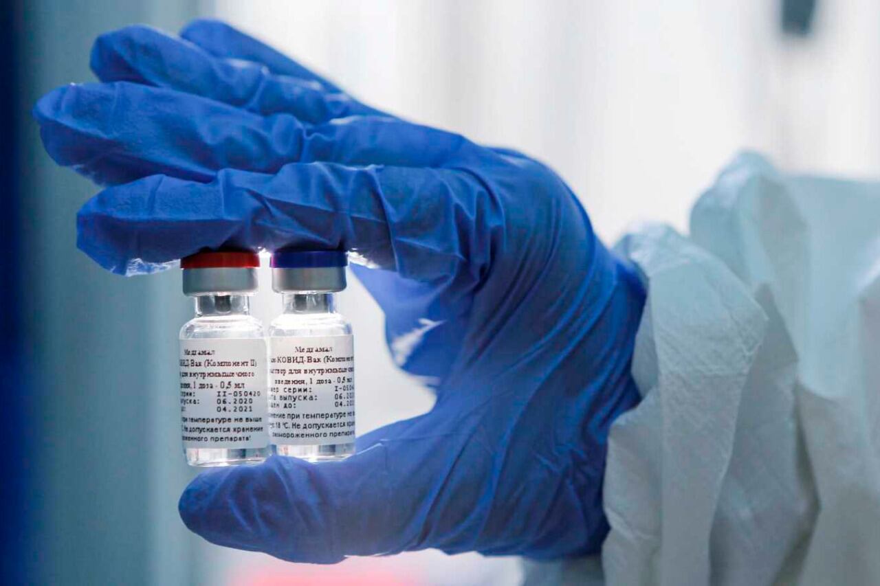 Hace una semana la revista médica The Lancet publicó los resultados de las fases 1 y 2 de la vacuna rusa.