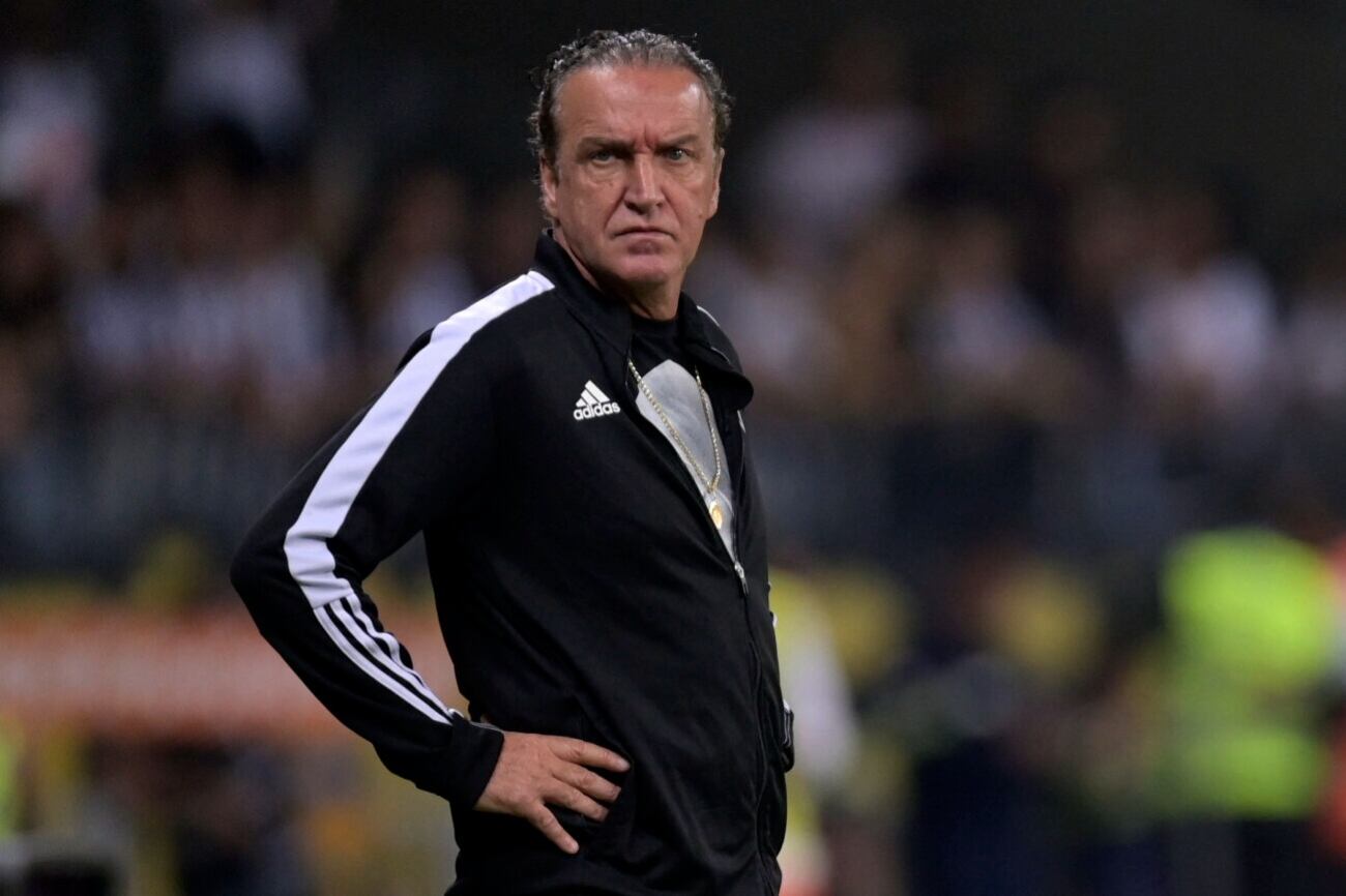 Cuca dirigió seis días a Corinthians, hasta su despido