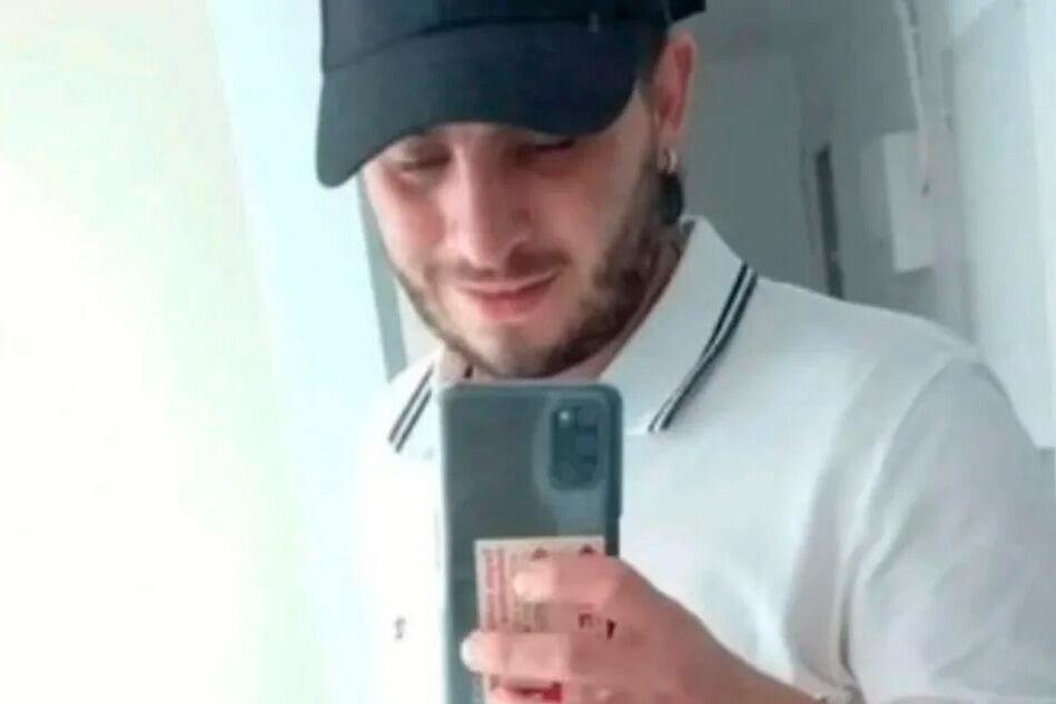 Rodrigo López Besso tiene 25 años y desde hace unos años trabaja en España.