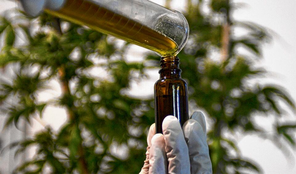 La baja calidad terapéutica generó críticas del autor de la ley provincial.