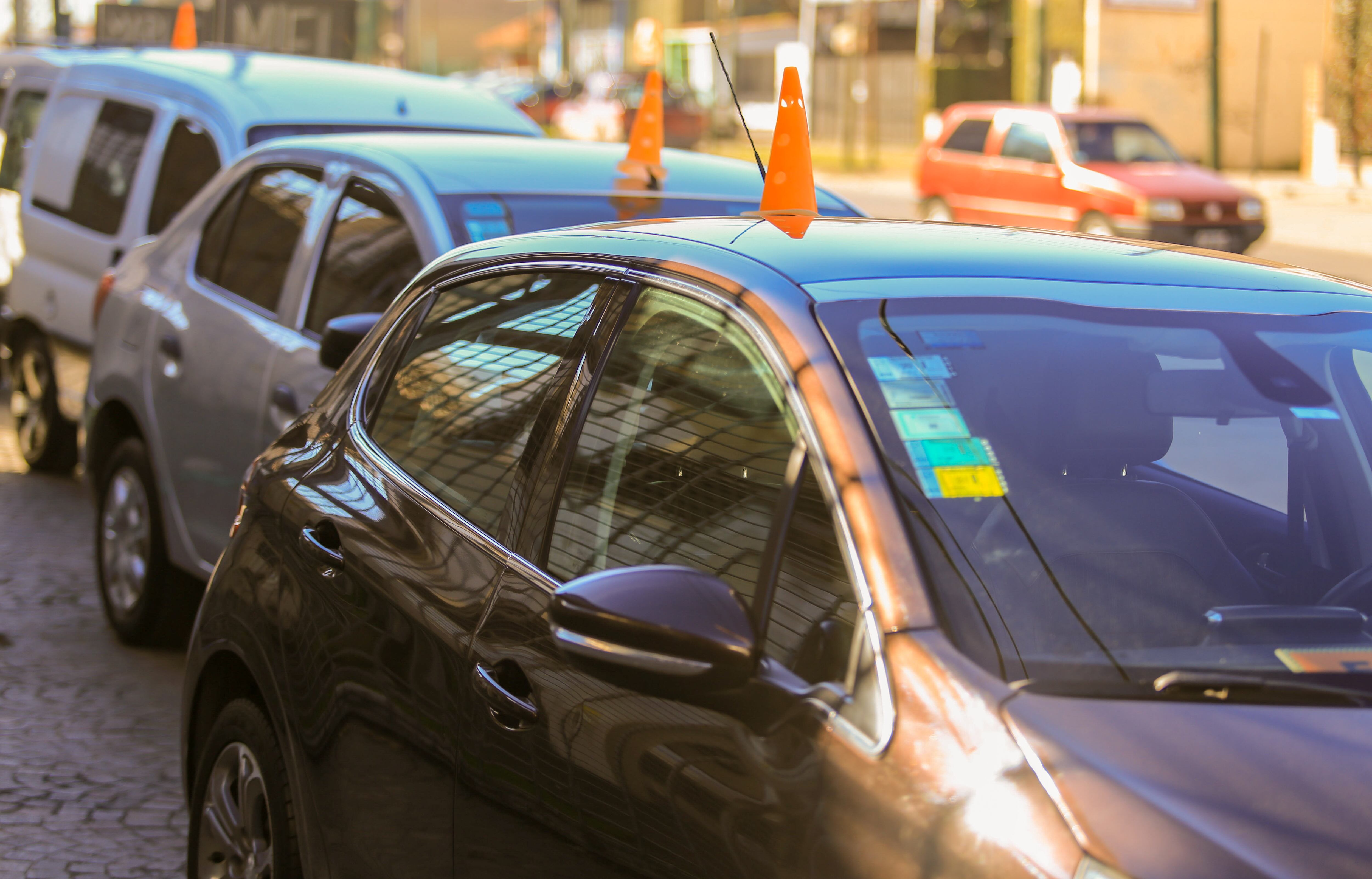 Un Fiat Palio de cinco puertas y motor 1.4 cotiza a $1.963.000 en su modelo 2017. (Imagen: NA)