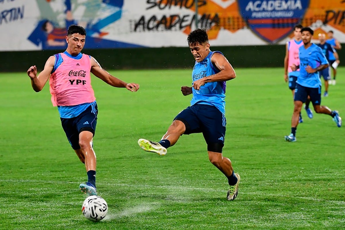 La Sub 23 va por la victoria ante Perú para tener chances de clasificarse.