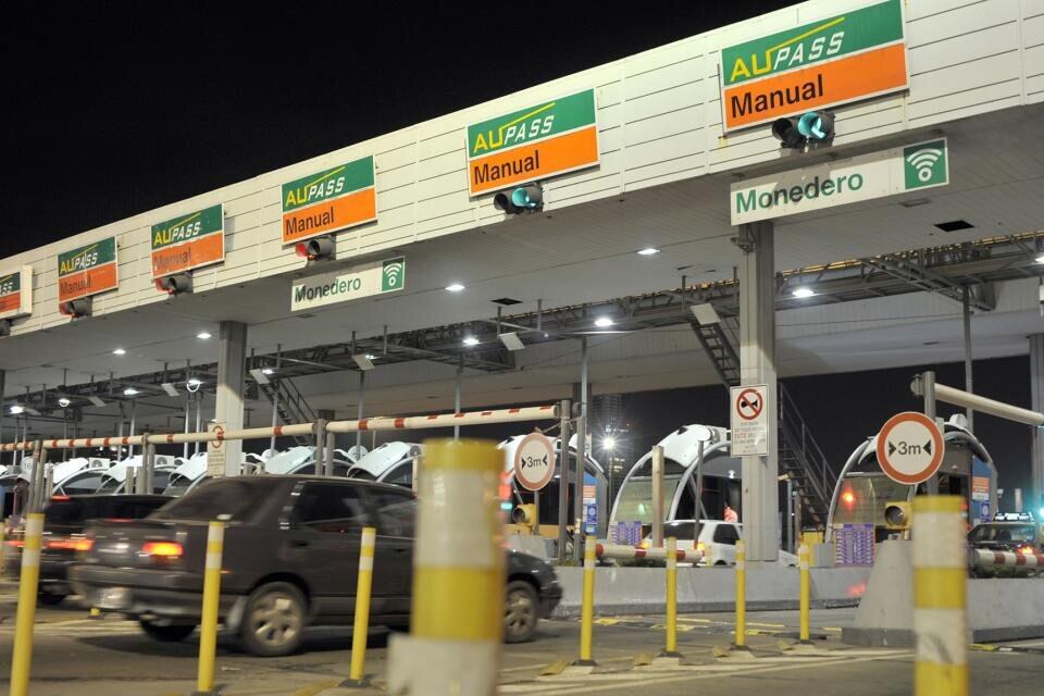 Cómo quedaron los cuadros tarifarios de los peajes de Acceso Oeste, Panamericana y Autopista Riccheri.