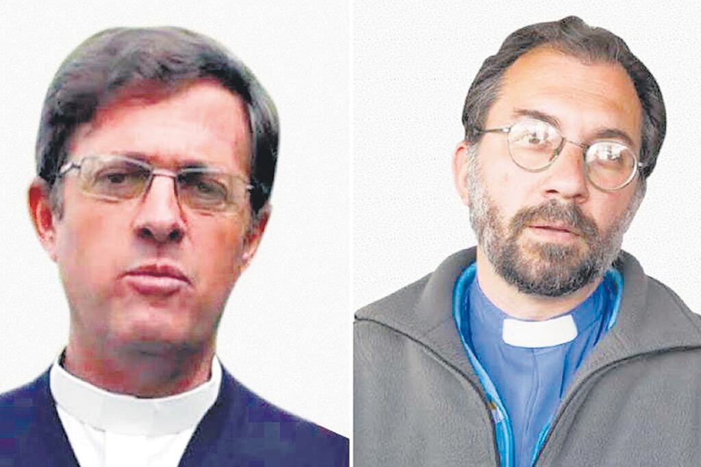 Los sacerdotes Jorge García Cuerva y Gustavo Carrara.