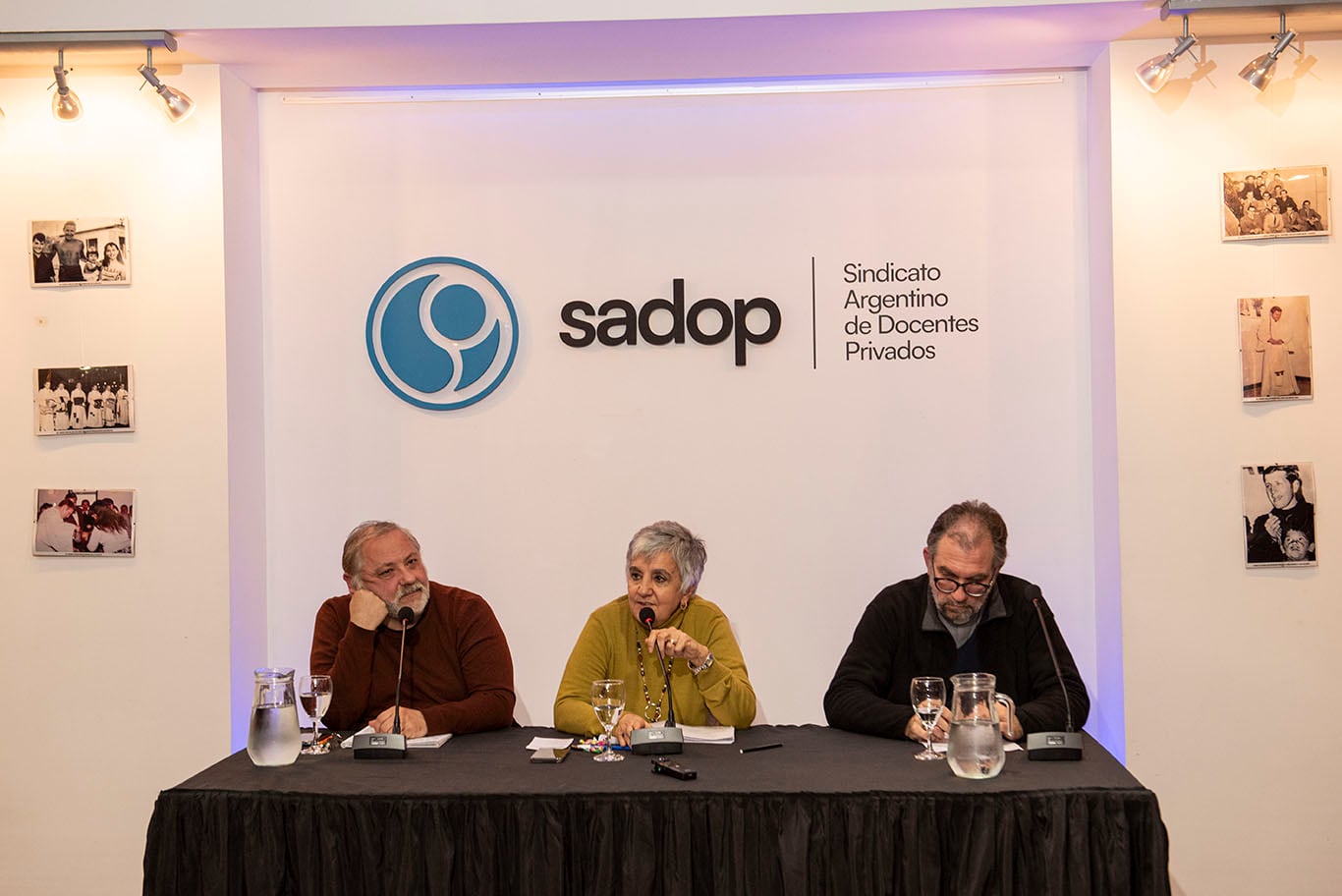 Néstor Borri, Marina Jaureguiberry y Gustavo Carrara.