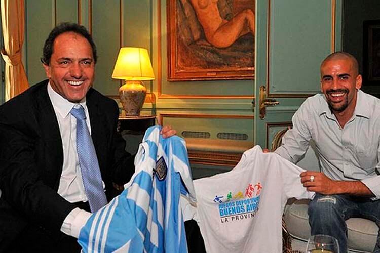 Daniel Scioli y Juan Sebastián Verón, aliados por las SAD.