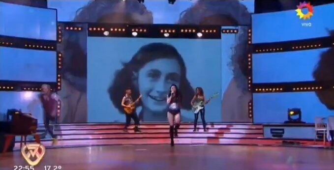 El momento en que apareció la imagen de la joven holandesa en el programa de Tinelli