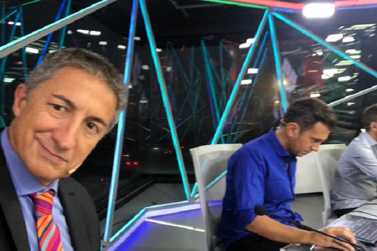 La foto que tuiteó Ventura, recién regresado de Estados Unidos.