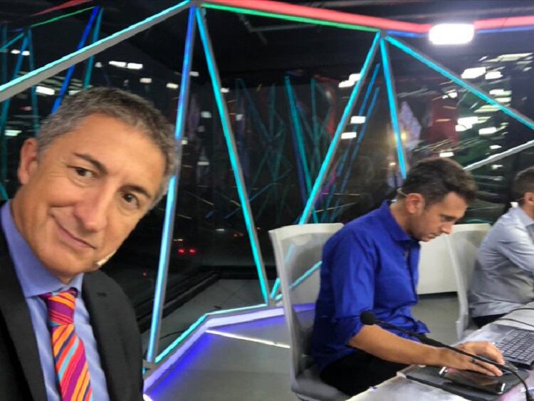 La foto que tuiteó Ventura, recién regresado de Estados Unidos.