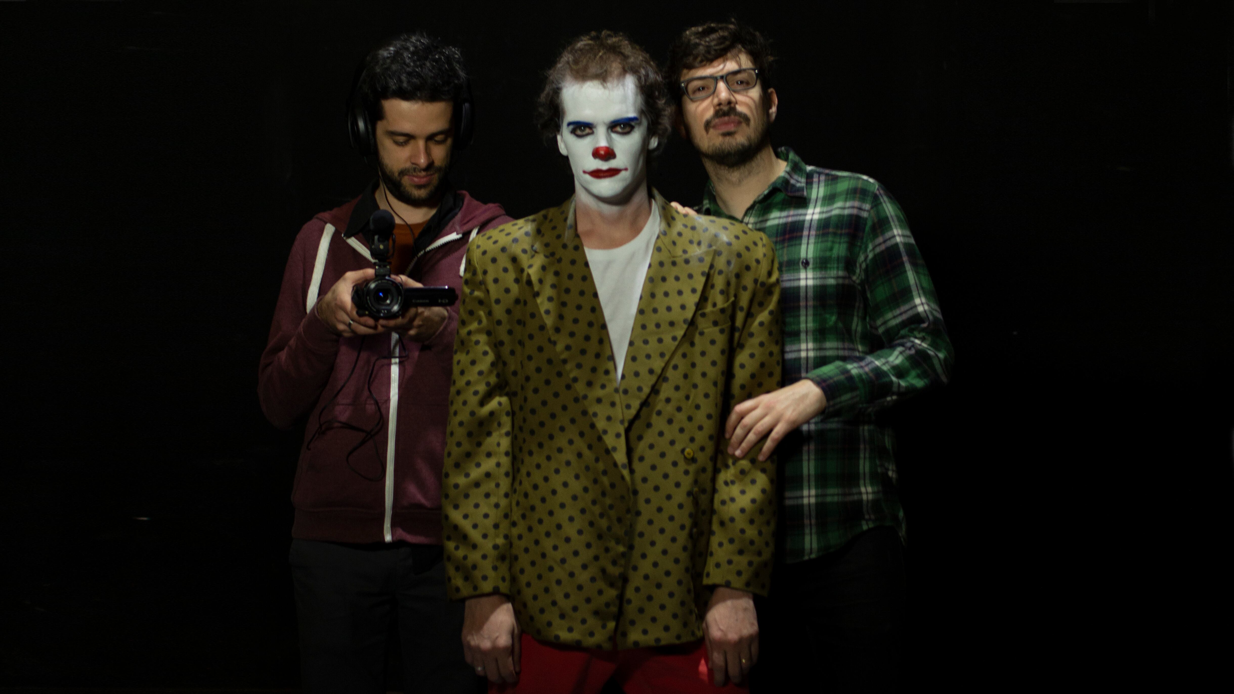 En su ópera prima, Bucci y Sposato administran la tensión con habilidad.