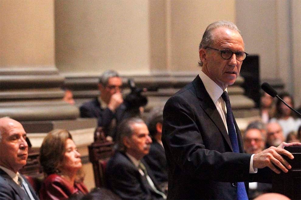 Para Ferreyra, el Per Saltum, "de manera indirecta también supone colocar, por lo menos en jaque, las decisiones del Senado y del Presidente". 