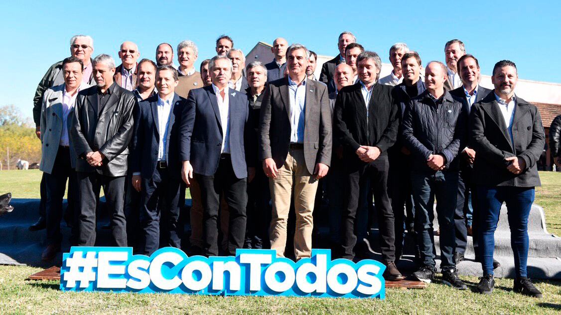 Alberto Fernández estuvo en San Antonio de Areco con intendentes y legisladores peronistas.