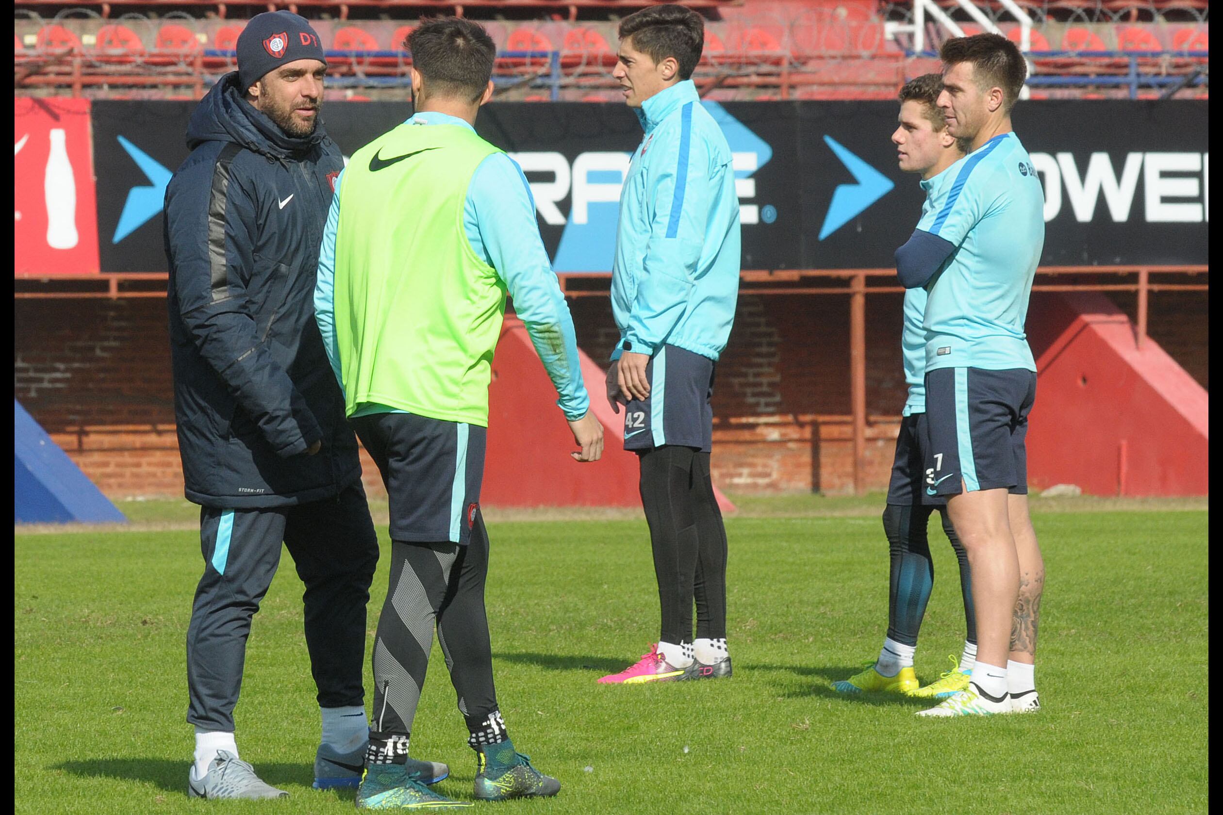 Monarriz dejó la conducción técnica de San Lorenzo tras la derrota con Racing.
