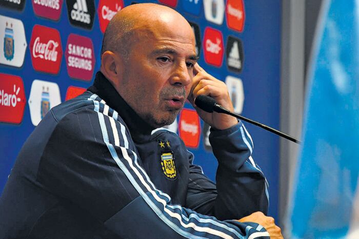 Sampaoli: “Espero que la necesidad de ganar no nos bloquee”.