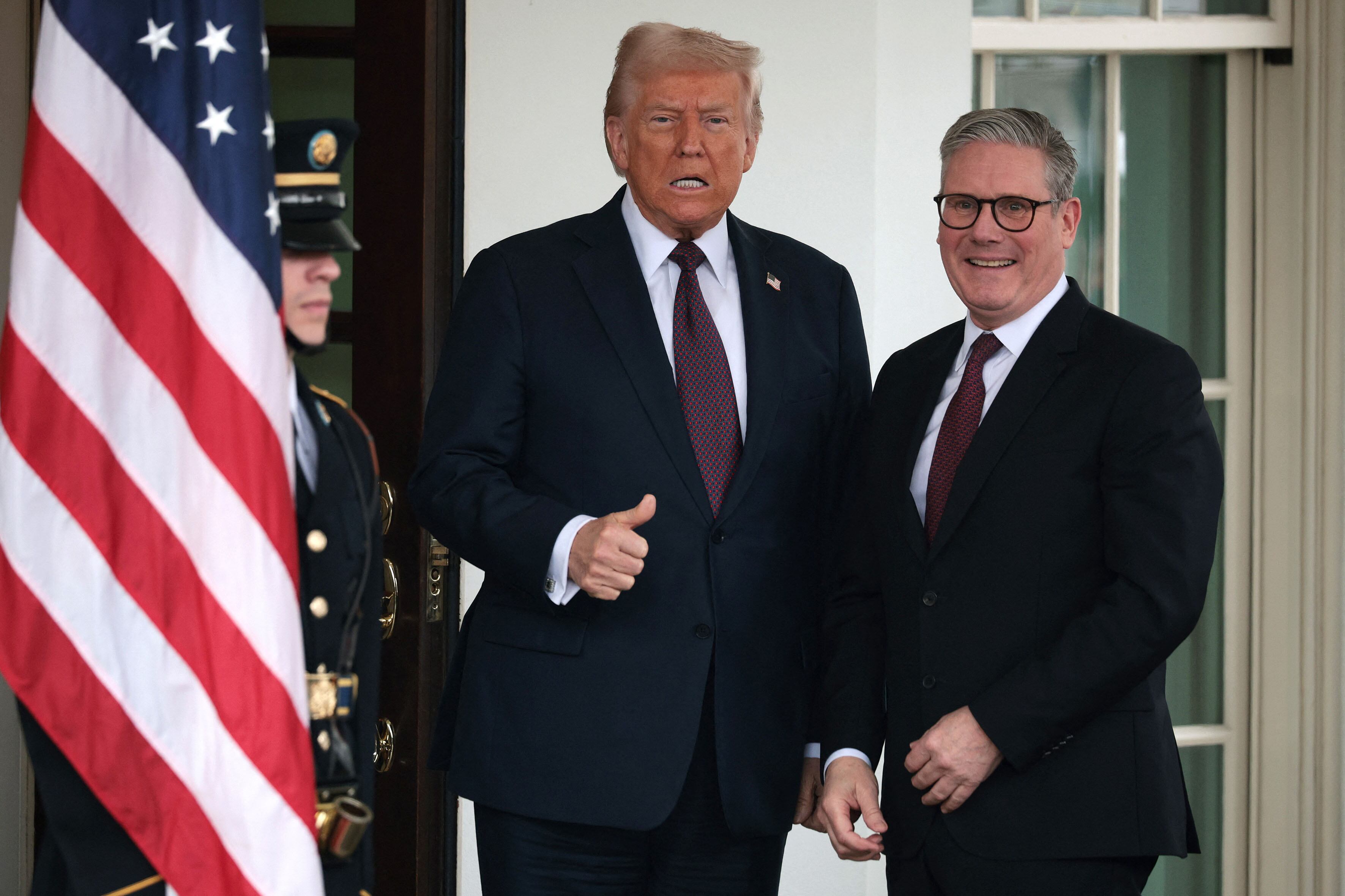 Tras reunirse con Starmer, Trump dijo que la adhesión de Ucrania a la OTAN "no va a suceder"
