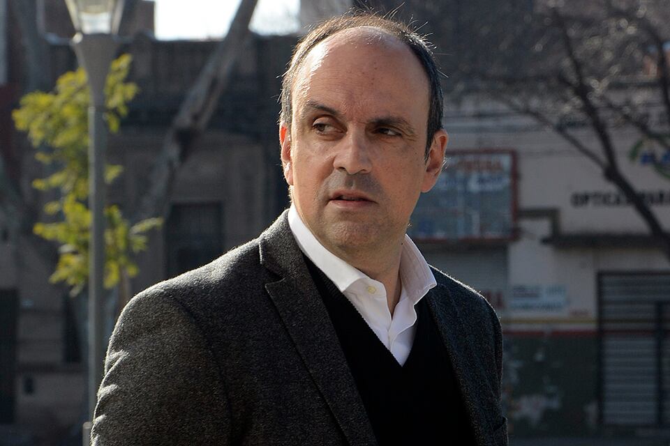 El ex funcionario citado por la justicia era operador de Corral