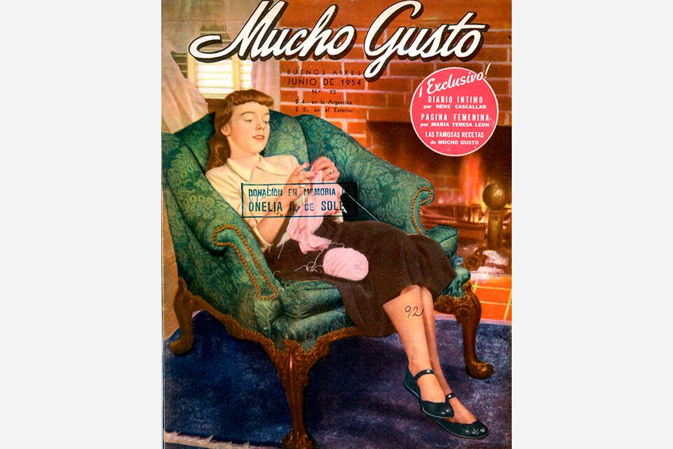 La revista anunciaba en tapa las columnas de María Teresa León.