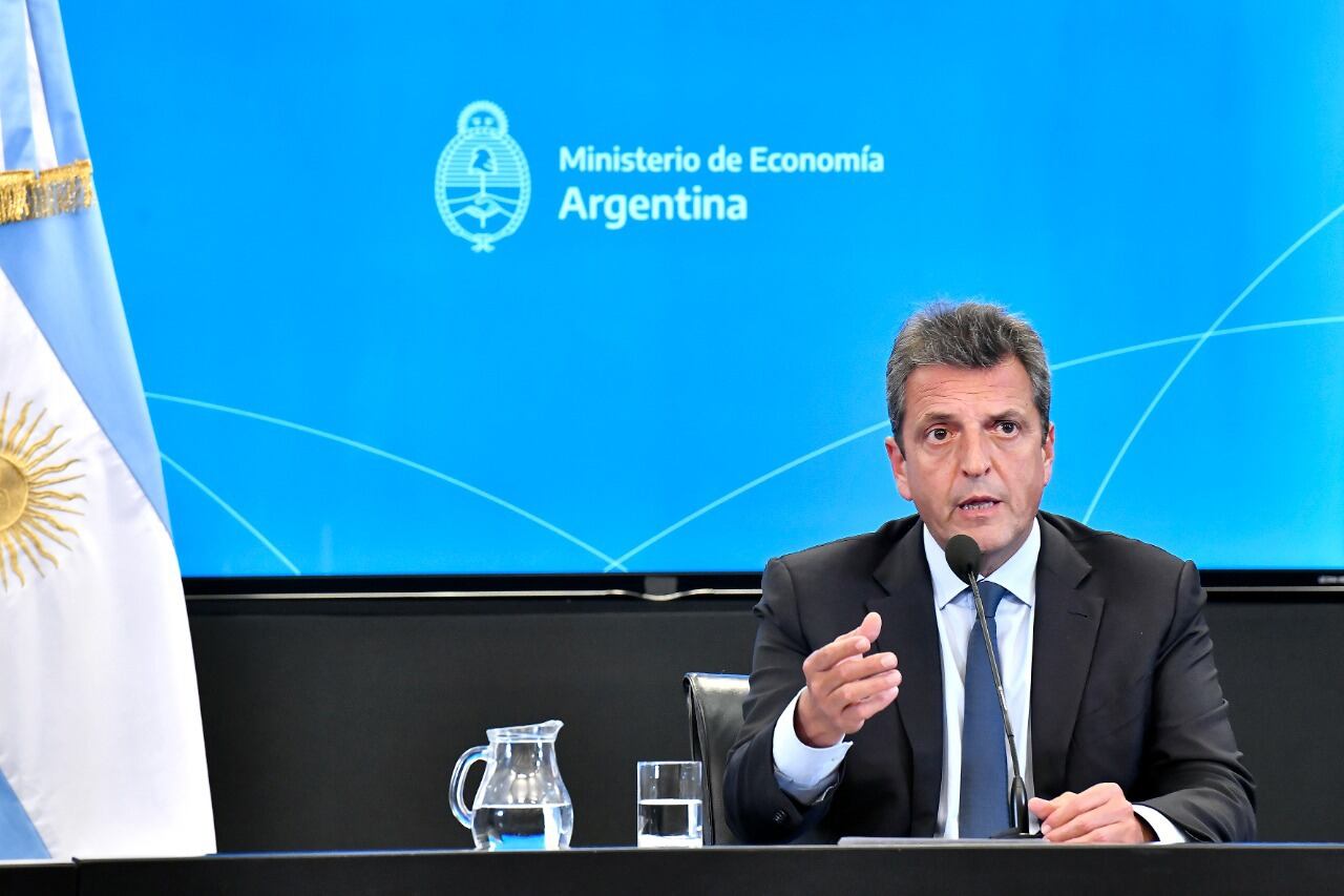 Sergio Massa prepara el anuncio de un nuevo piso del Impuesto a las Ganancias