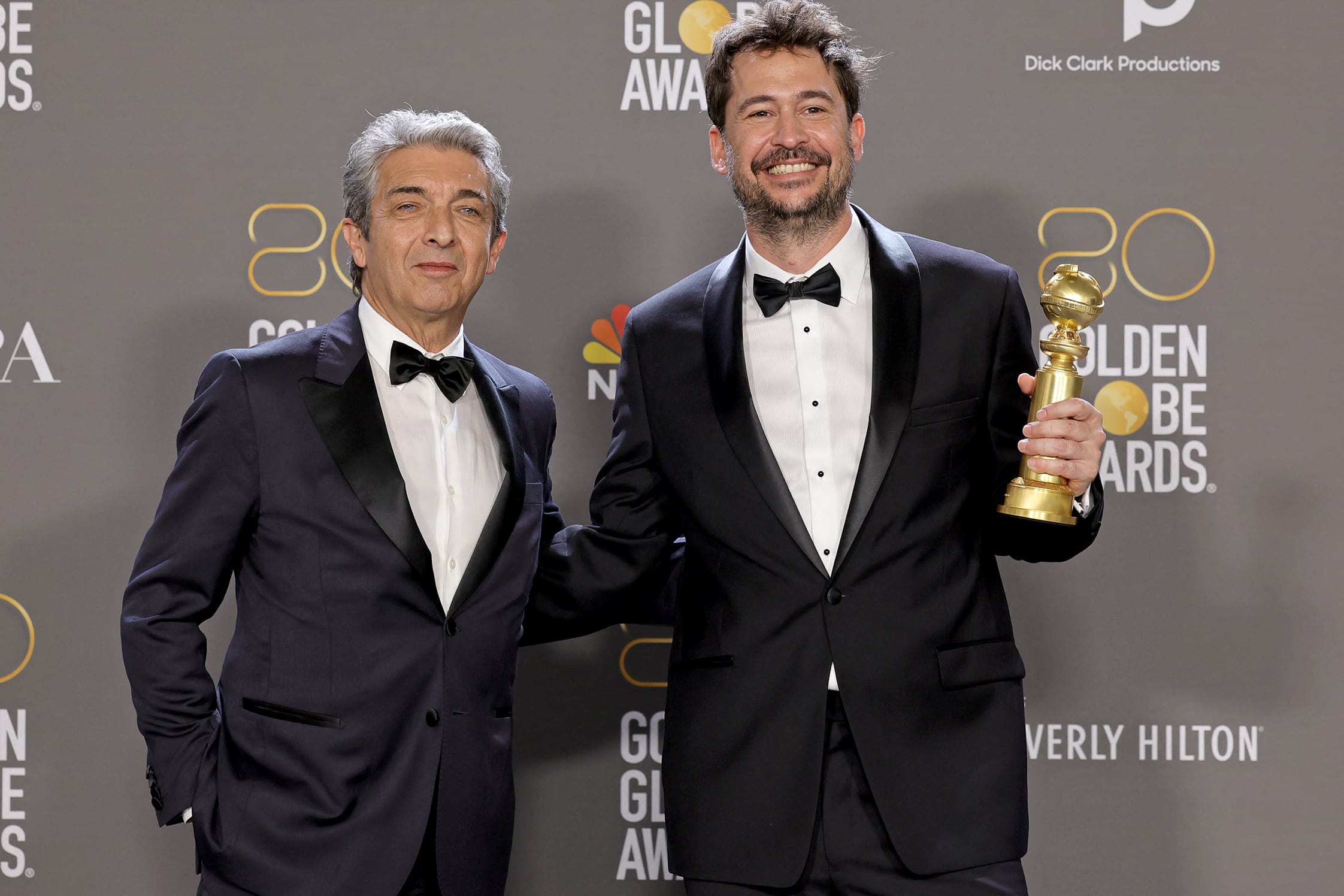Ricardo Darín y Santiago Mitre, en una noche de alegría argentina.