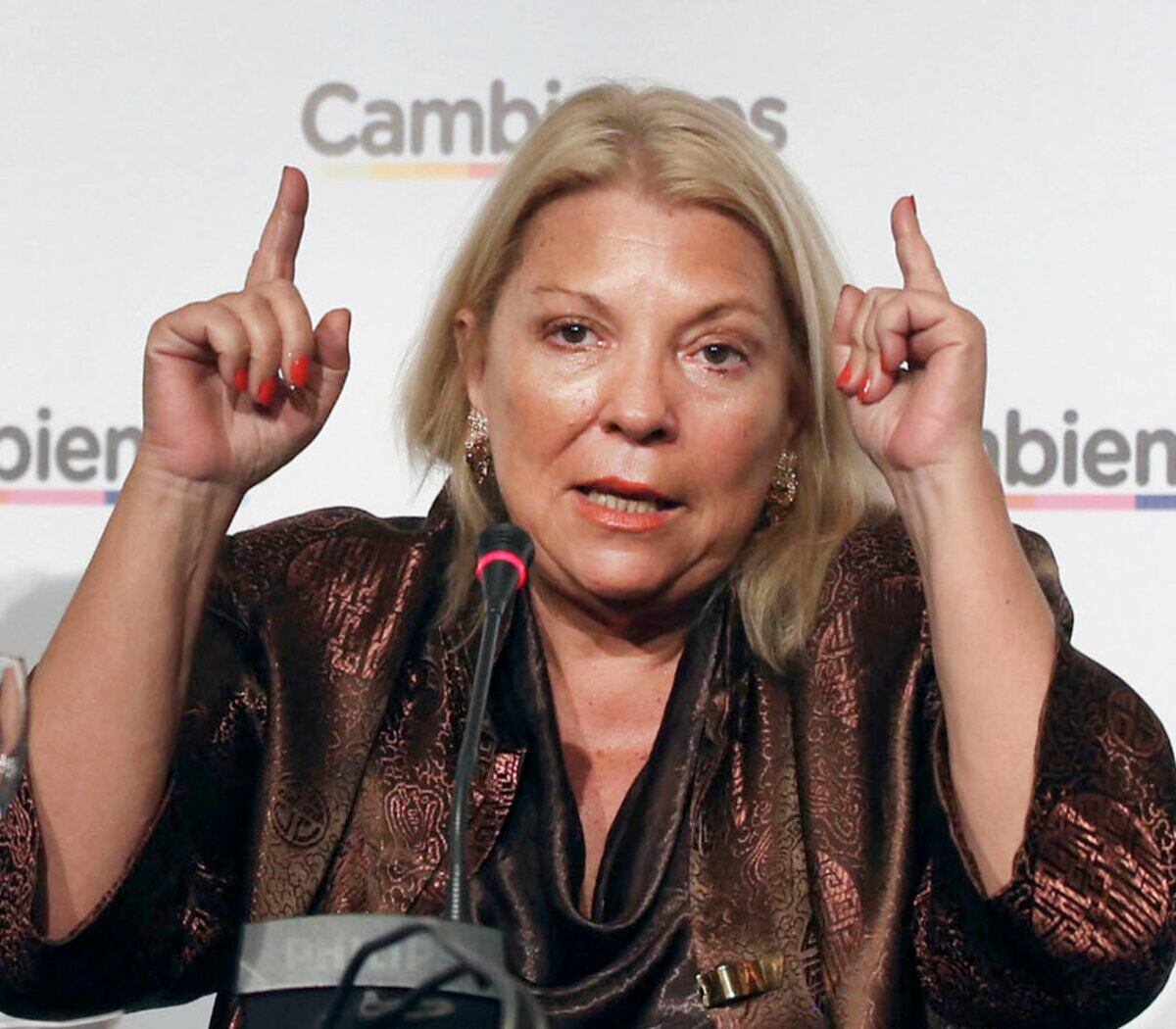Según Carrió, si no se aprueba el DNU, "las consecuencias van a ser nefastas para la Nación".