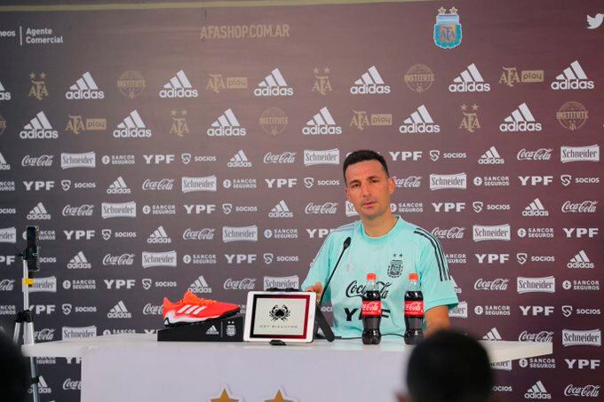 Scaloni definirá a la tarde, después de la última práctica, la presencia de Messi